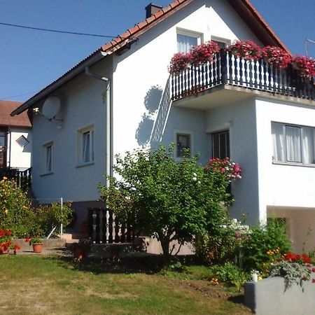 Apartment Dolores Смолянац Екстериор снимка