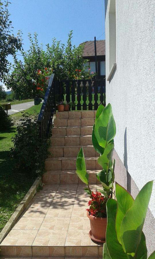 Apartment Dolores Смолянац Екстериор снимка